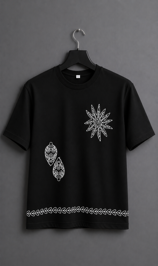 Aesthetic Line Art Oversize Tee